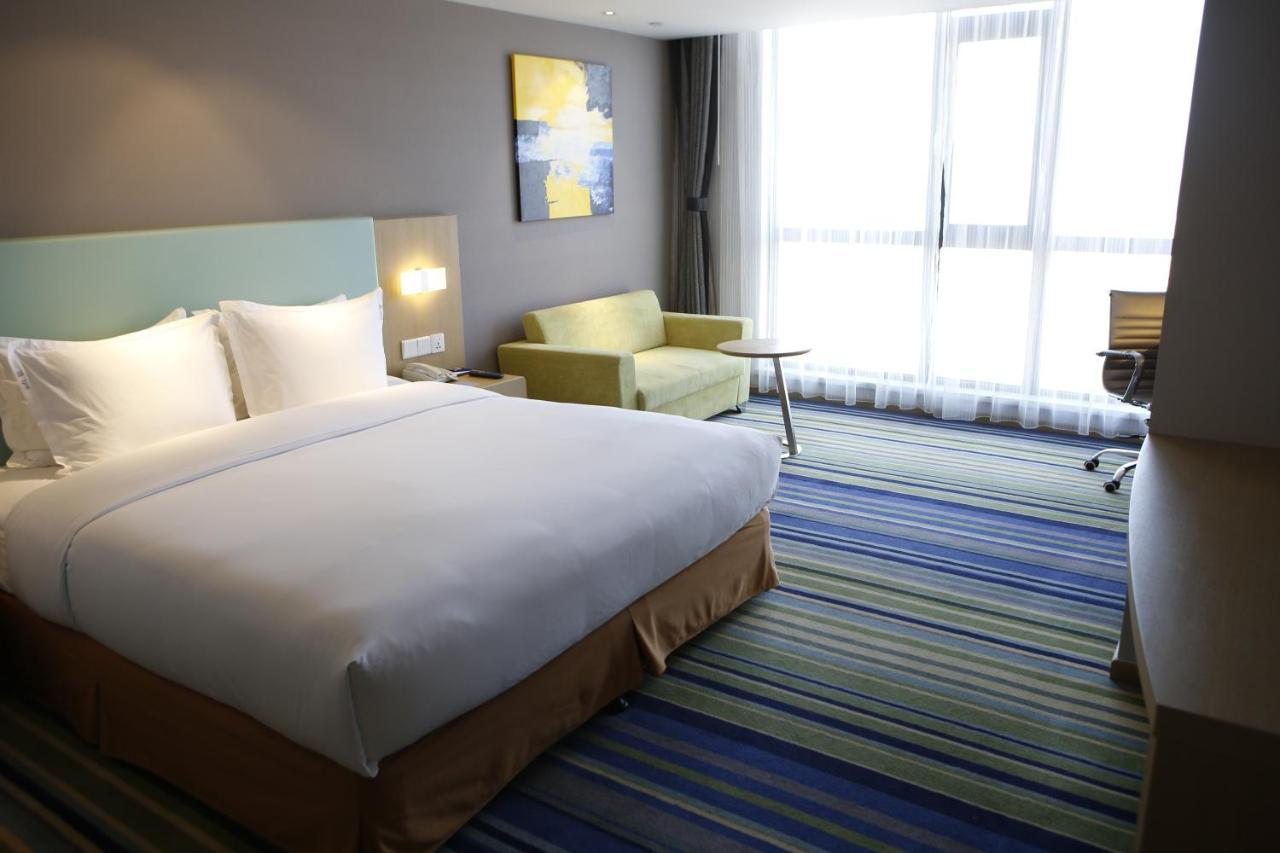 Holiday Inn Express Yingkou Onelong Plaza By Ihg Gaizhou المظهر الخارجي الصورة